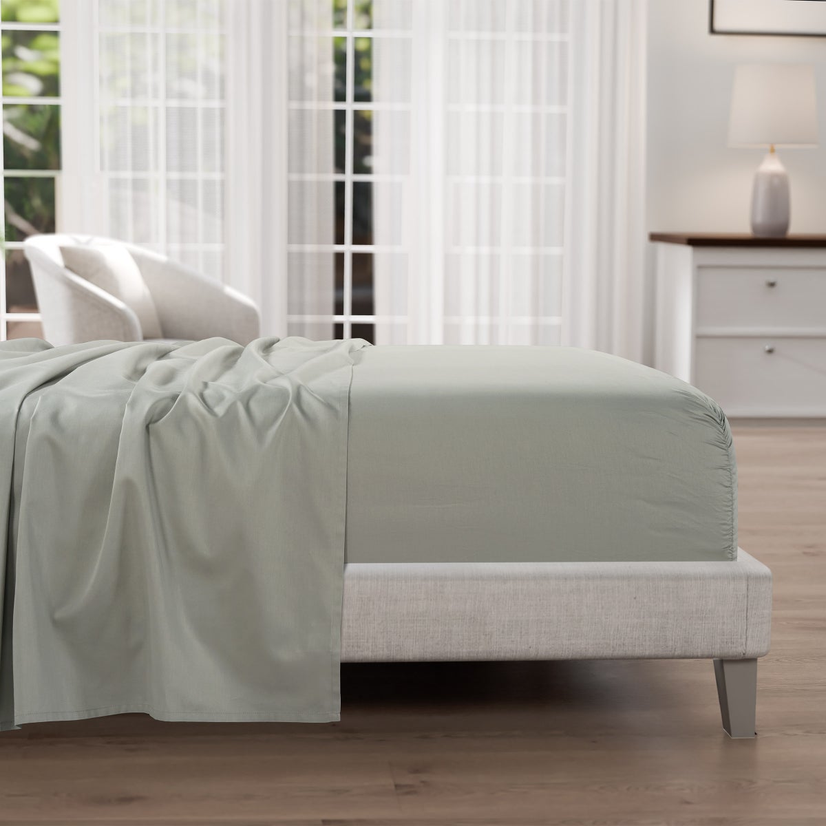 QUEEN Pure Earth Organic 300 Thread Count 6-piece Sheet Set - Retail $60