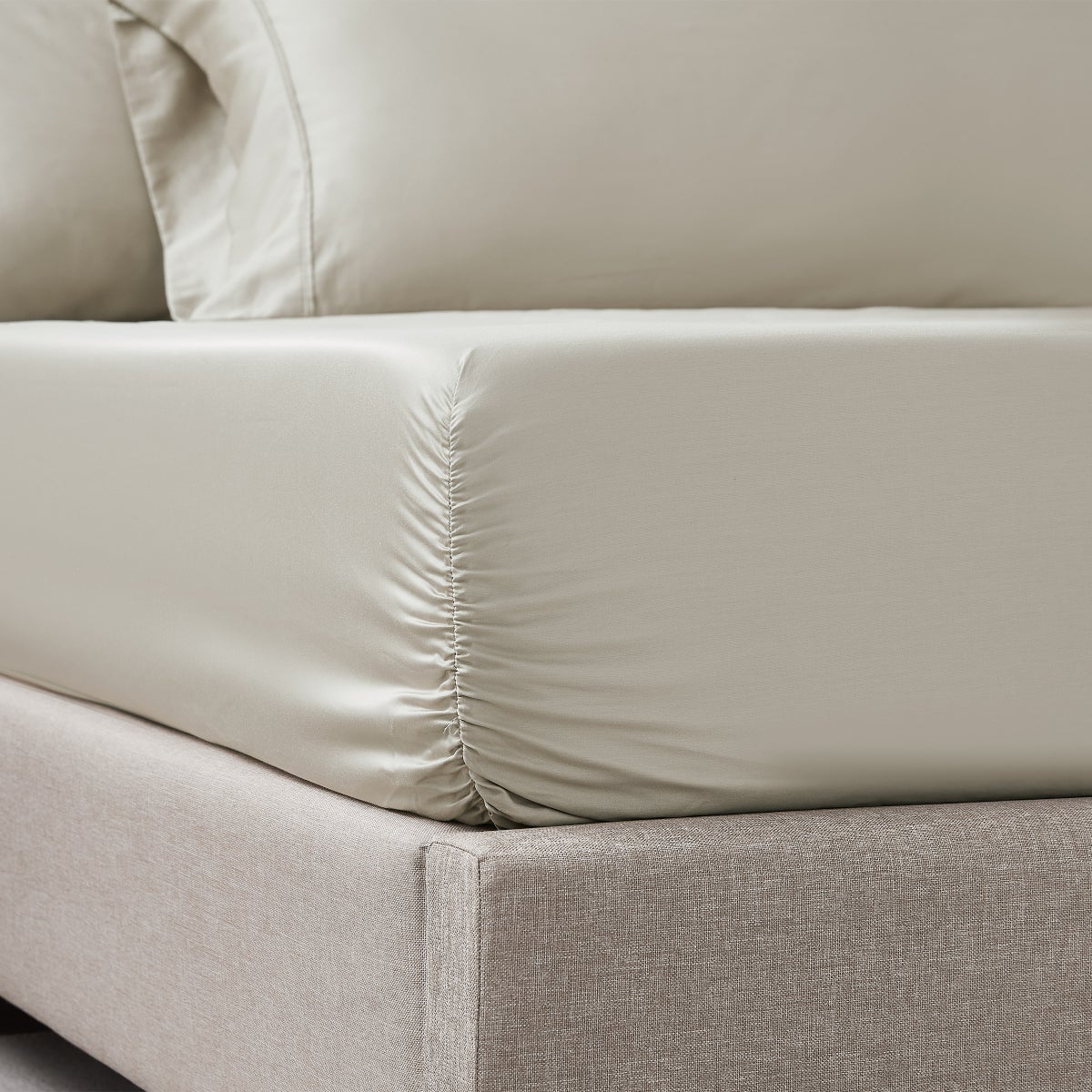 Hotel Signature KING Egyptian Cotton 400 Thread Count 6-piece Sheet Set