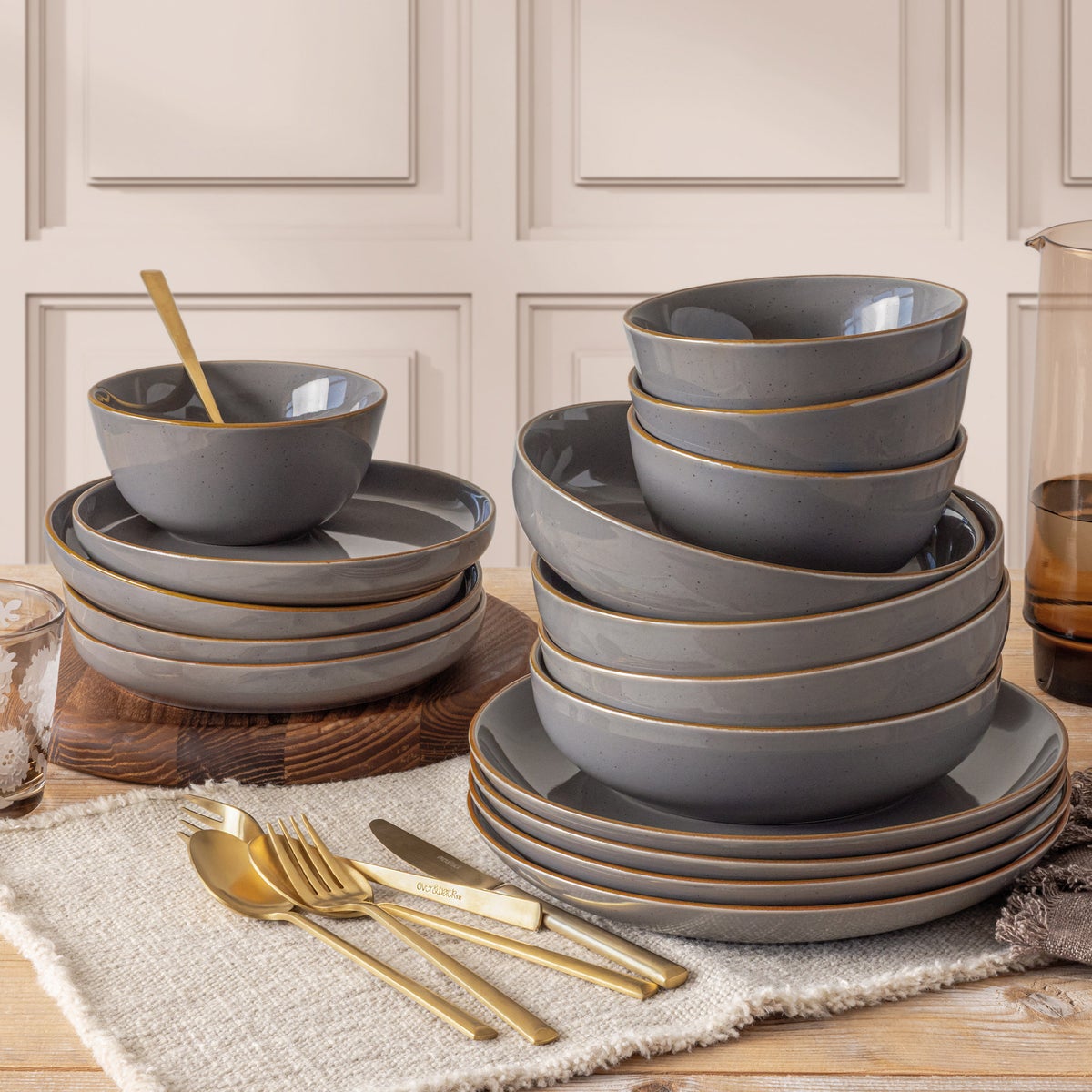 Over&back Options 16-piece Dinnerware Set