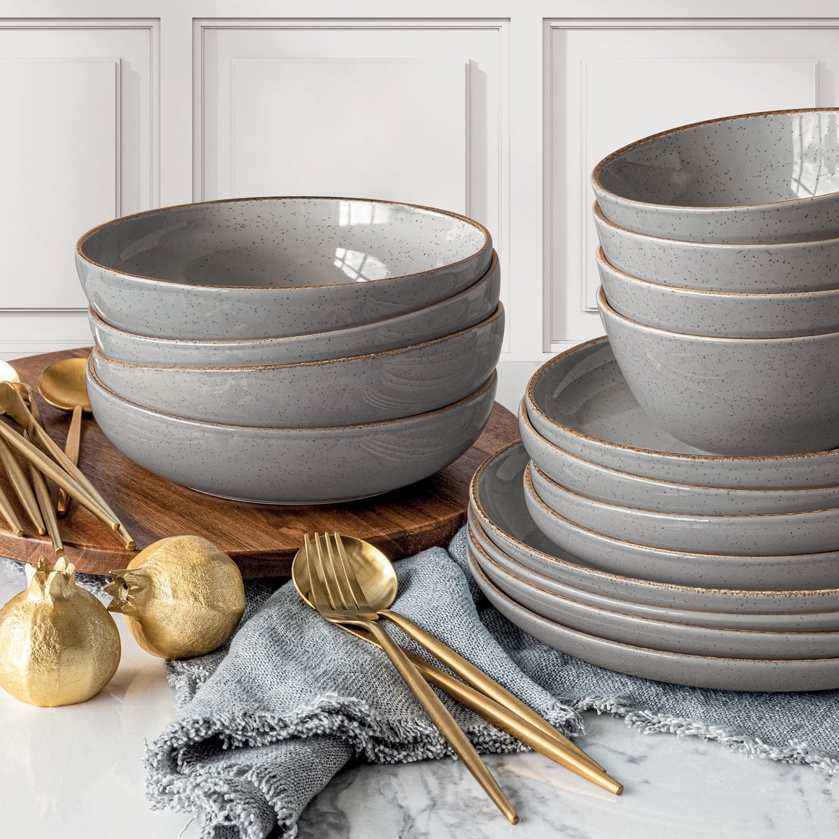 over & back Grey 16-piece Dinnerware Set