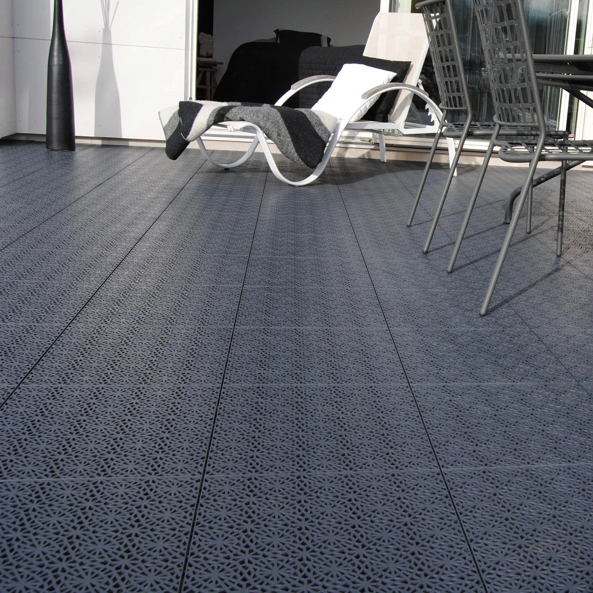 Bergo XL All Weather Interlocking Tiles 14PK  - Retail $74