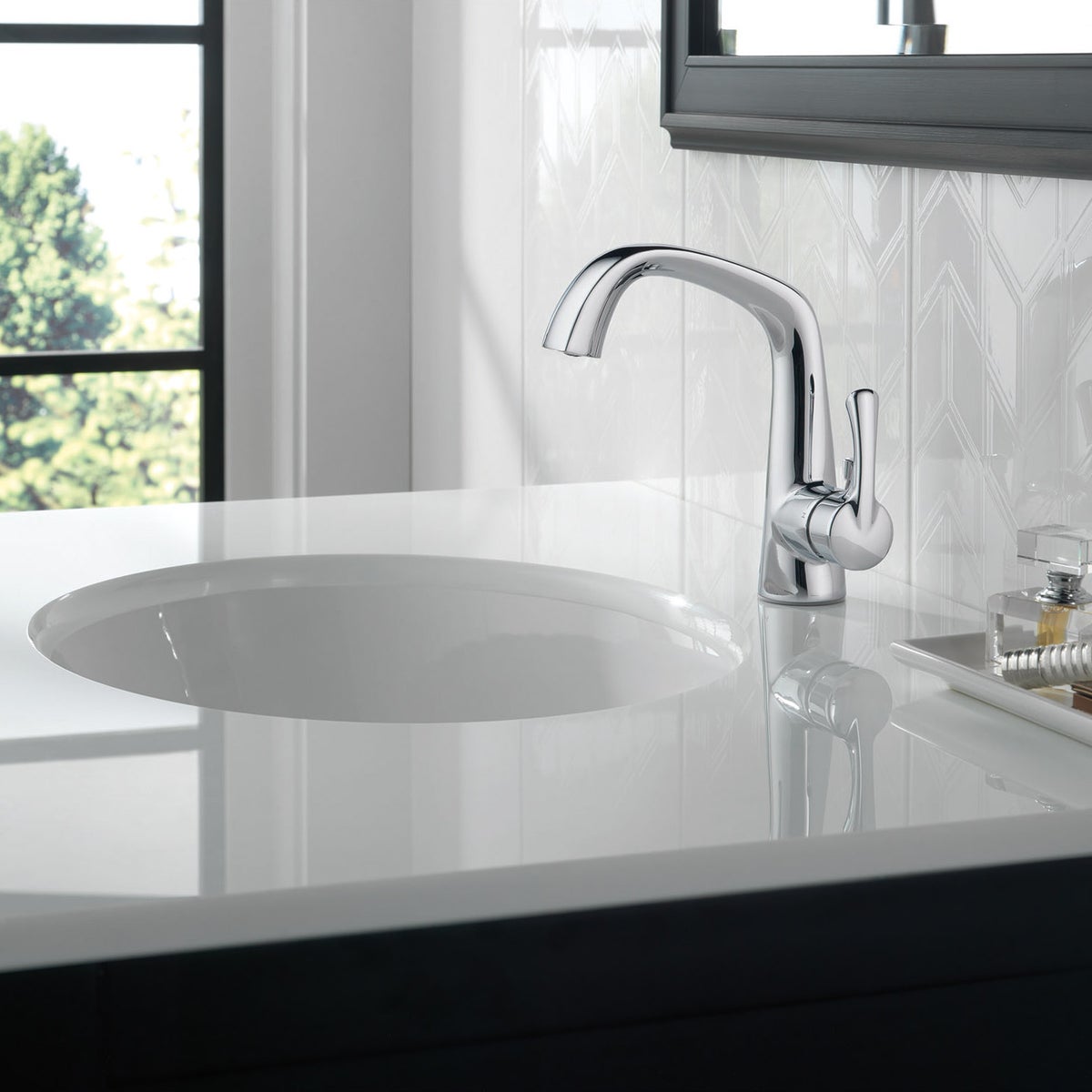 NEW - Delta Larkin Chrome Single Handle Bathroom Faucet