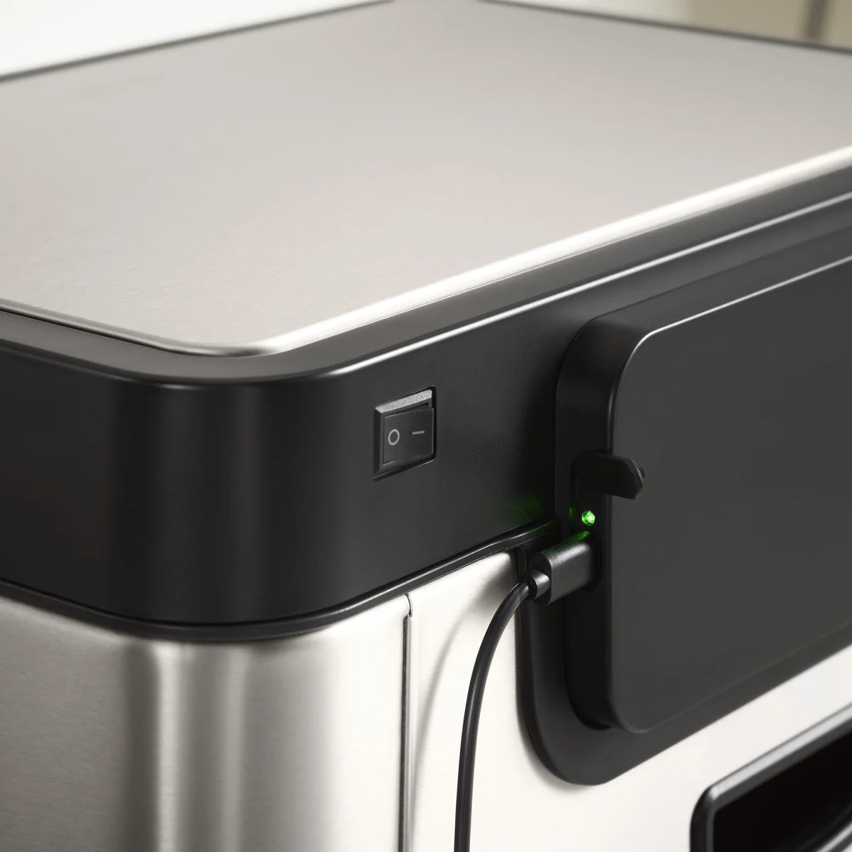 Kohler 48L Motion Sensor Trash Can - Retail $129