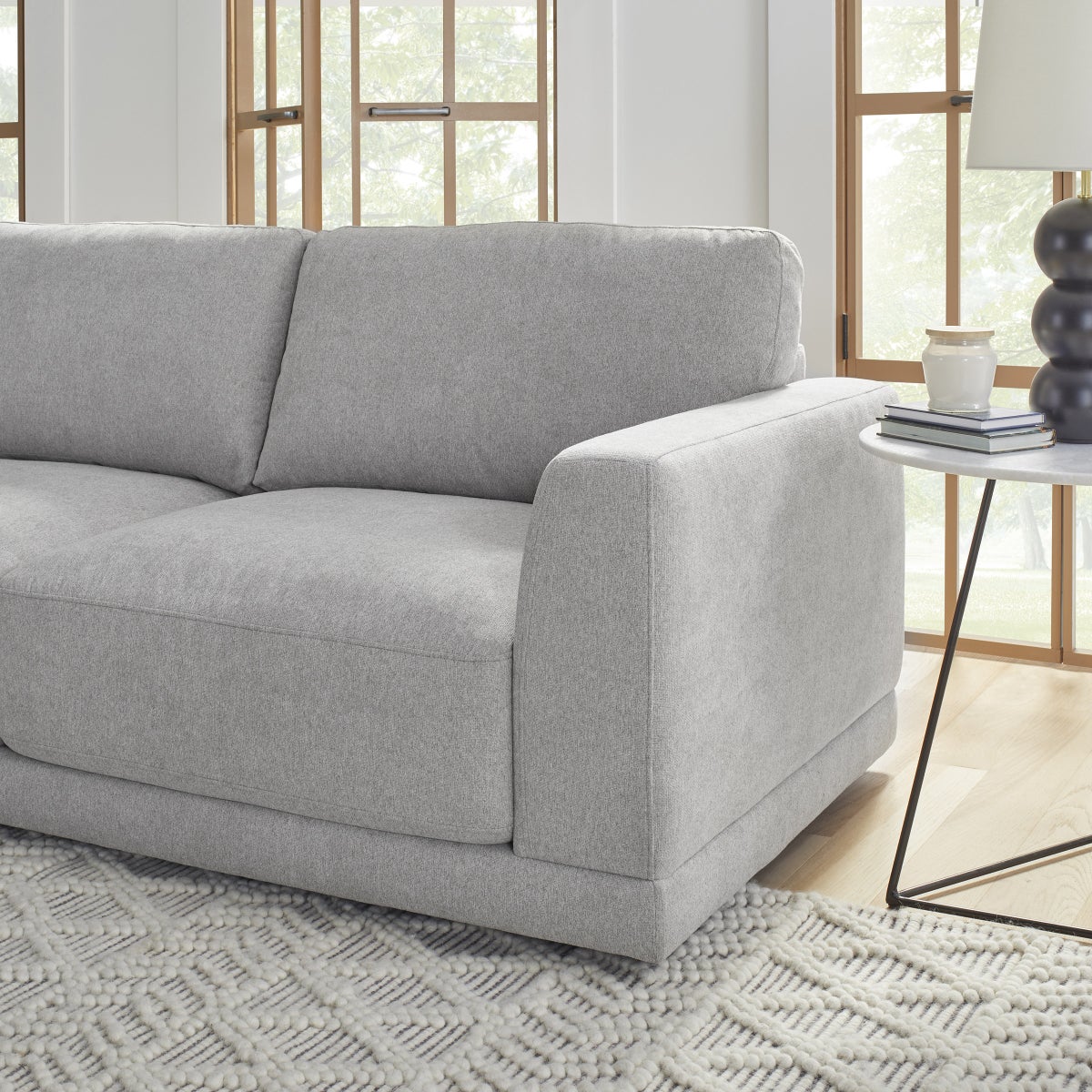 Flexsteel Avery Fabric Sectional