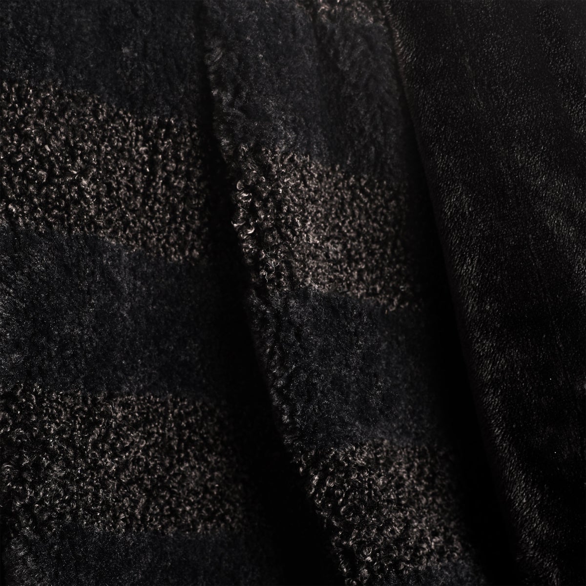 Life Comfort Artisan Mixed Yarn Throw - Retail $13