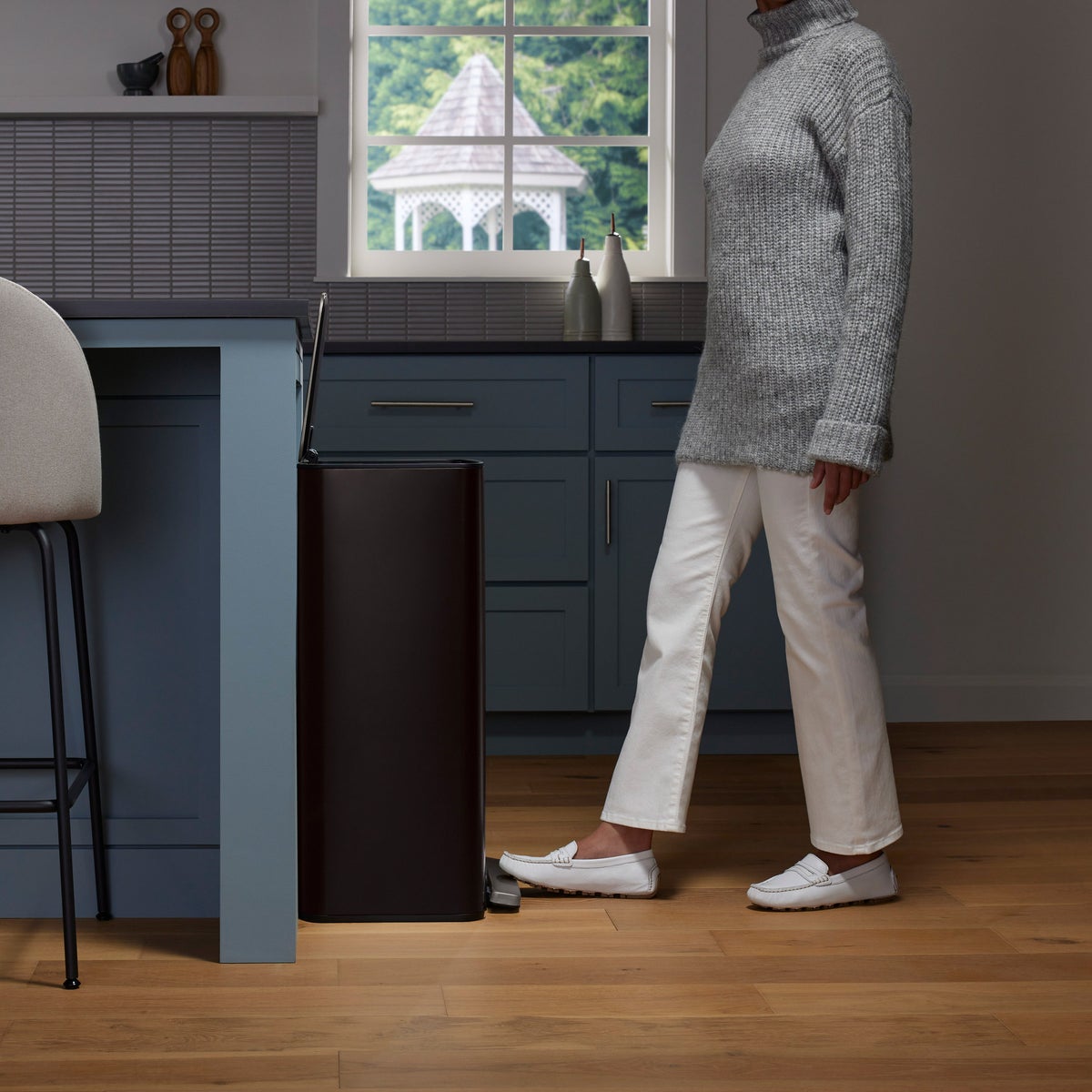 NEW - Kohler 47L Step Trash Can
