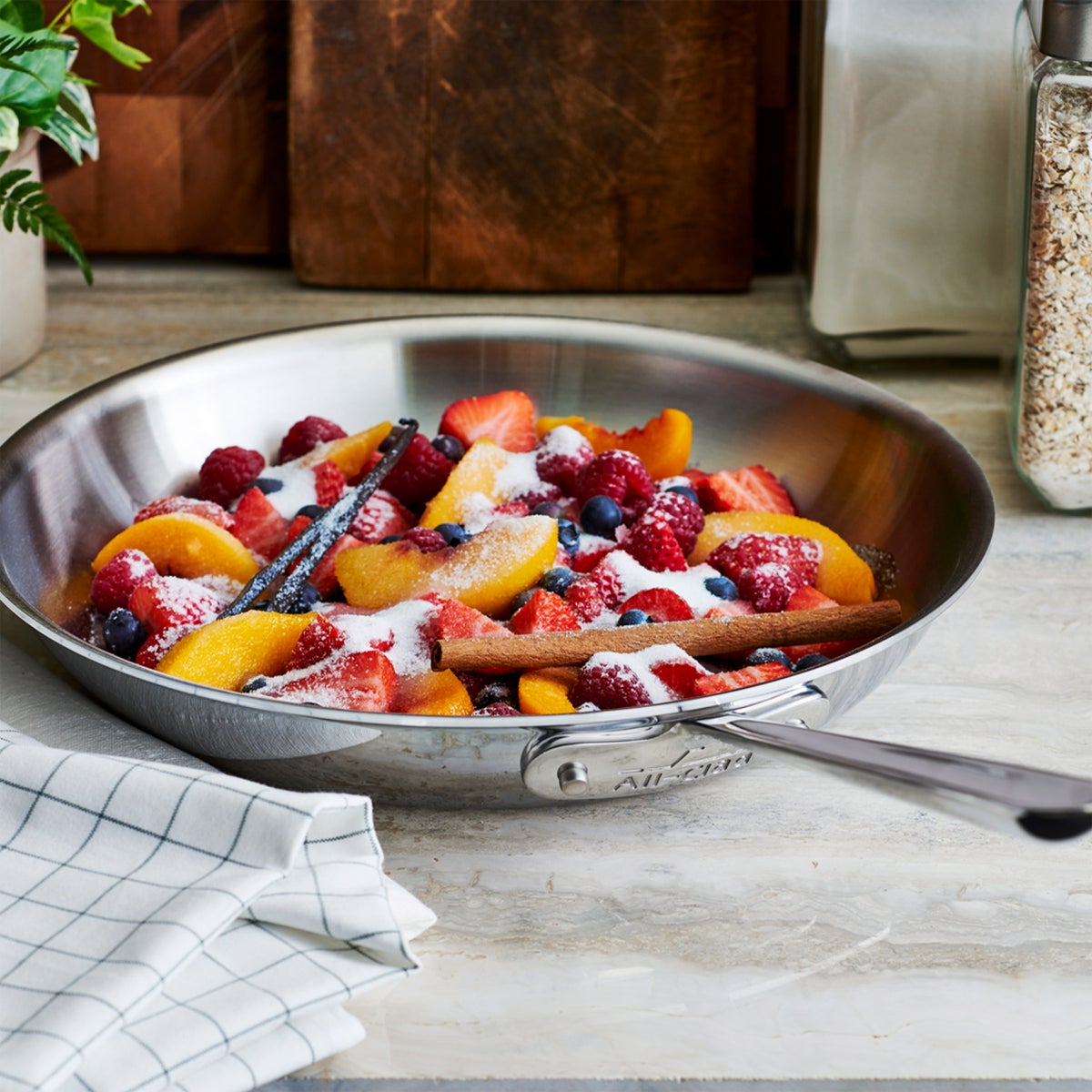 NEW - All-Clad D3 Stainless Steel 3-Ply Bonded 2-piece Fry Pan Set