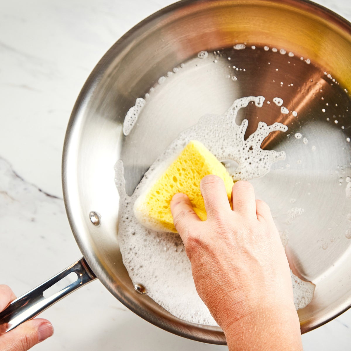 NEW - All-Clad D3 Stainless Steel 3-Ply Bonded 2-piece Fry Pan Set