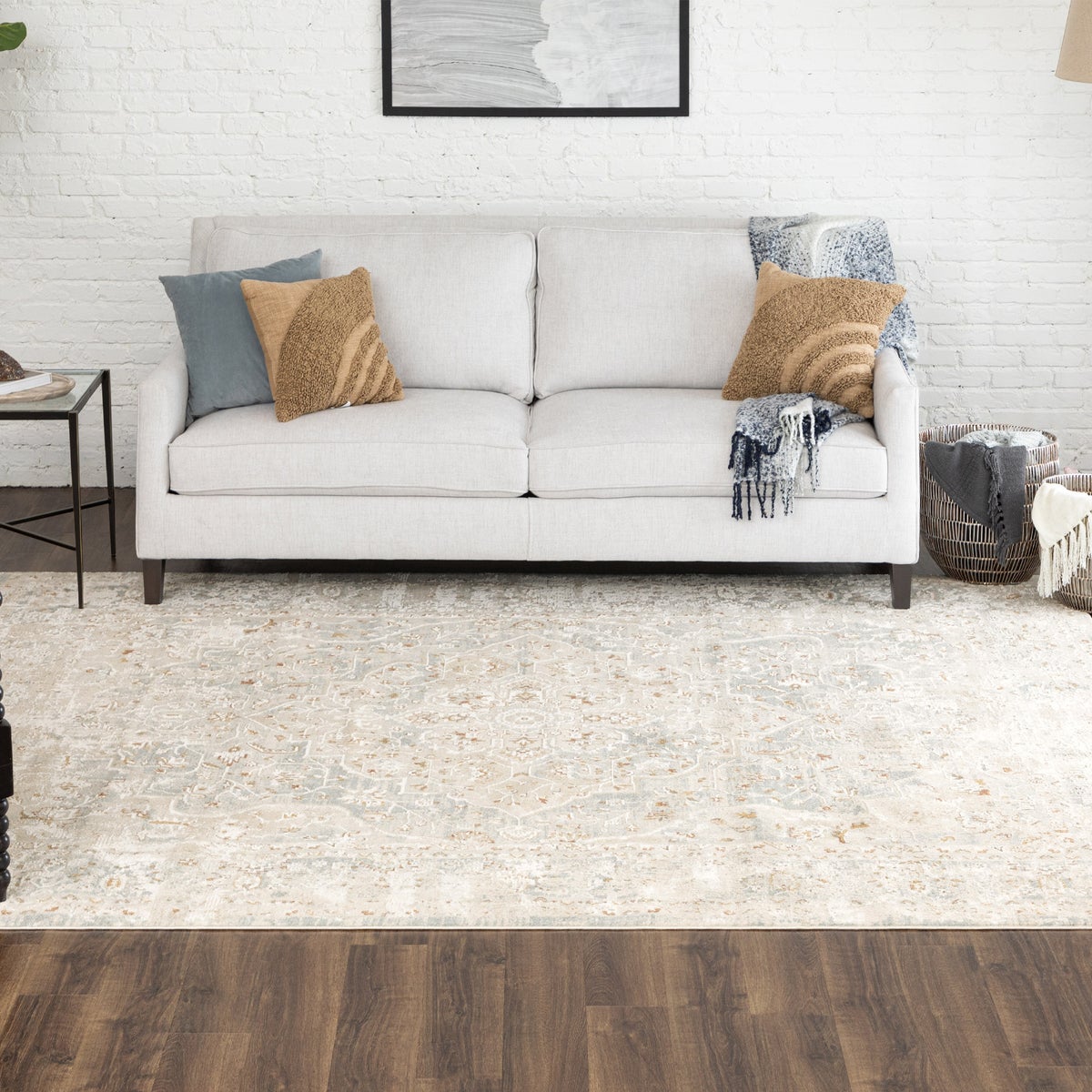 NEW - Mohawk Home Vega Rug Collection, Castor, Rug Size: 7ft. 10in. x 10ft.