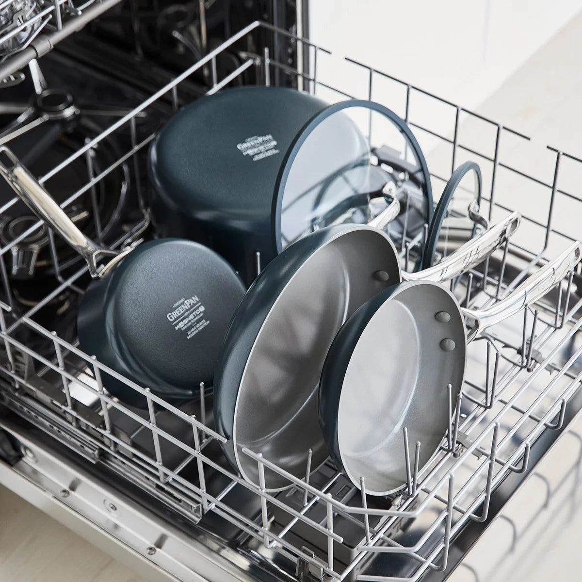 NEW - GreenPan Eras Blue Ceramic Non-Stick 11-piece Cookware Set - Retail $215