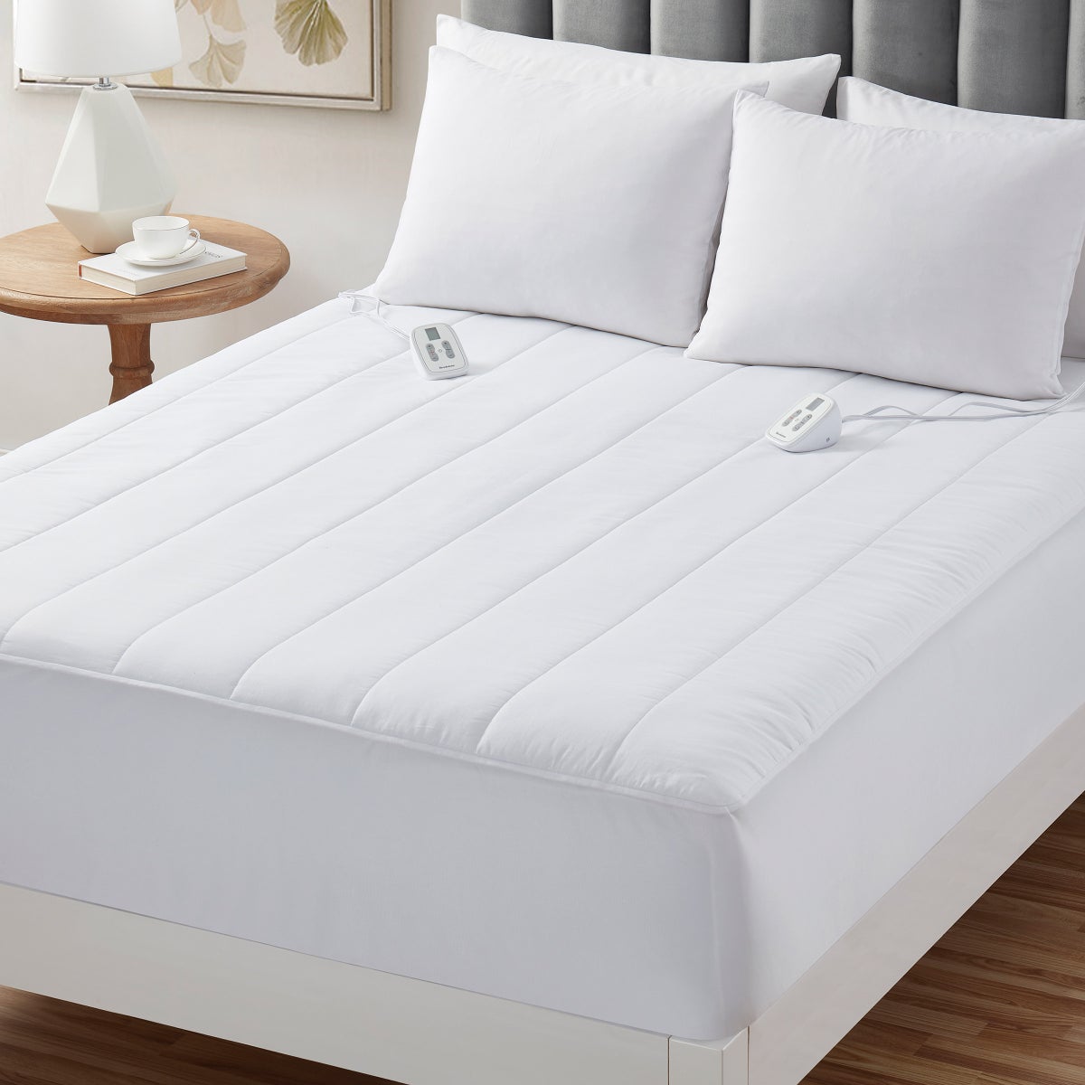 KING Brookstone Quilted-Comfort Cotton Heated Mattress Pad - Retail $100