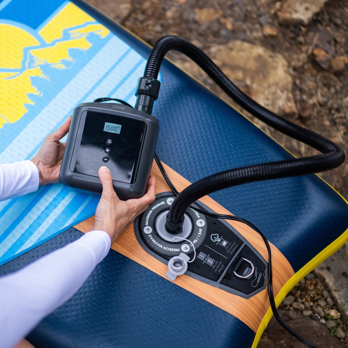 NEW - Body Glove Performer 11’ GTS Inflatable Paddle Board Package