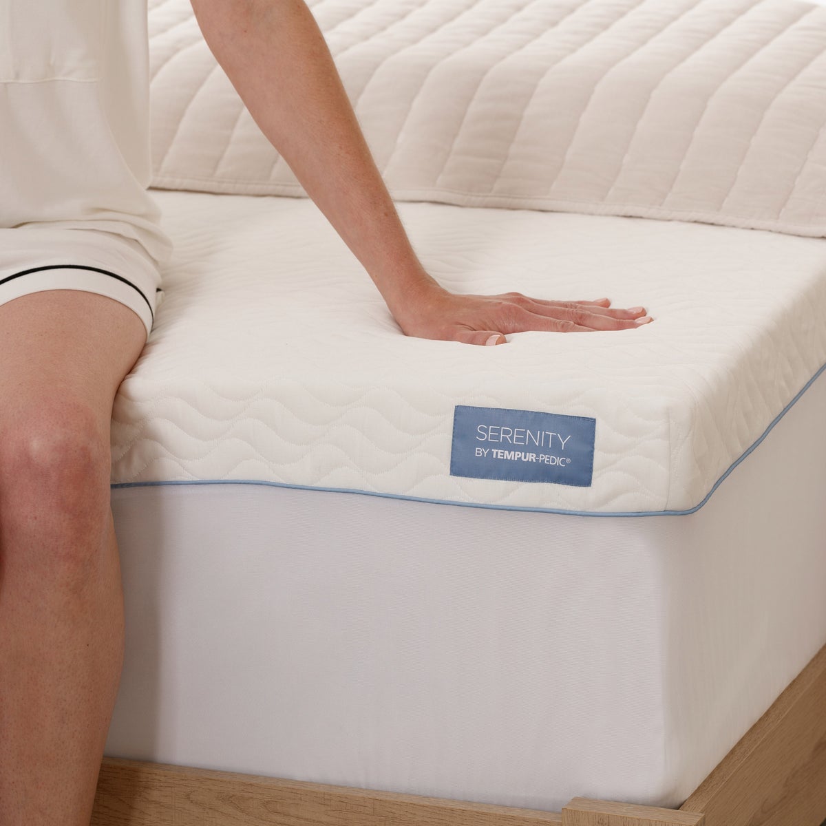 Serenity by Tempur-Pedic 3” Memory Foam King Mattress Topper - Retail $170