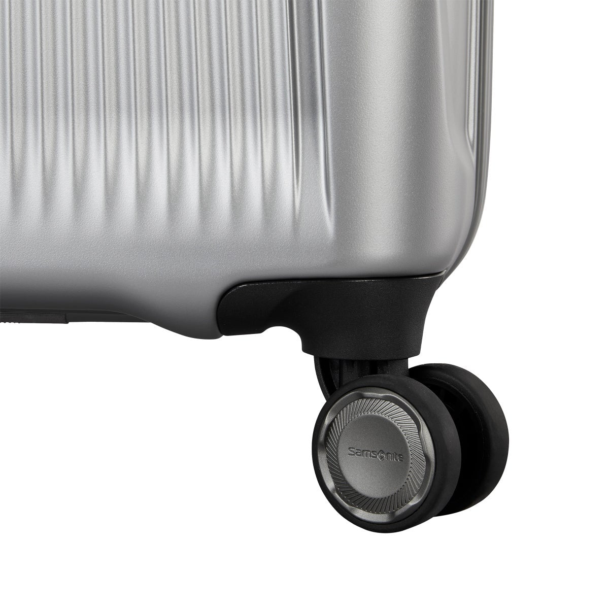 Samsonite Blackstone Silver 2-piece Hardside Expandable Spinner Luggage Set