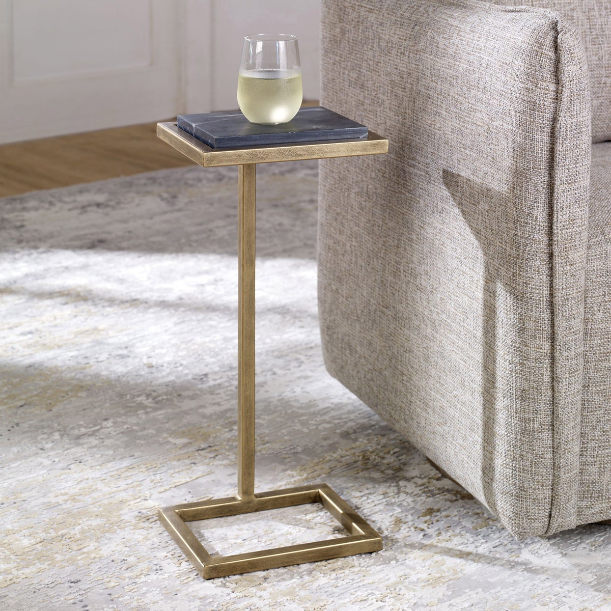 Cailin 23" Side Table, Black Marble