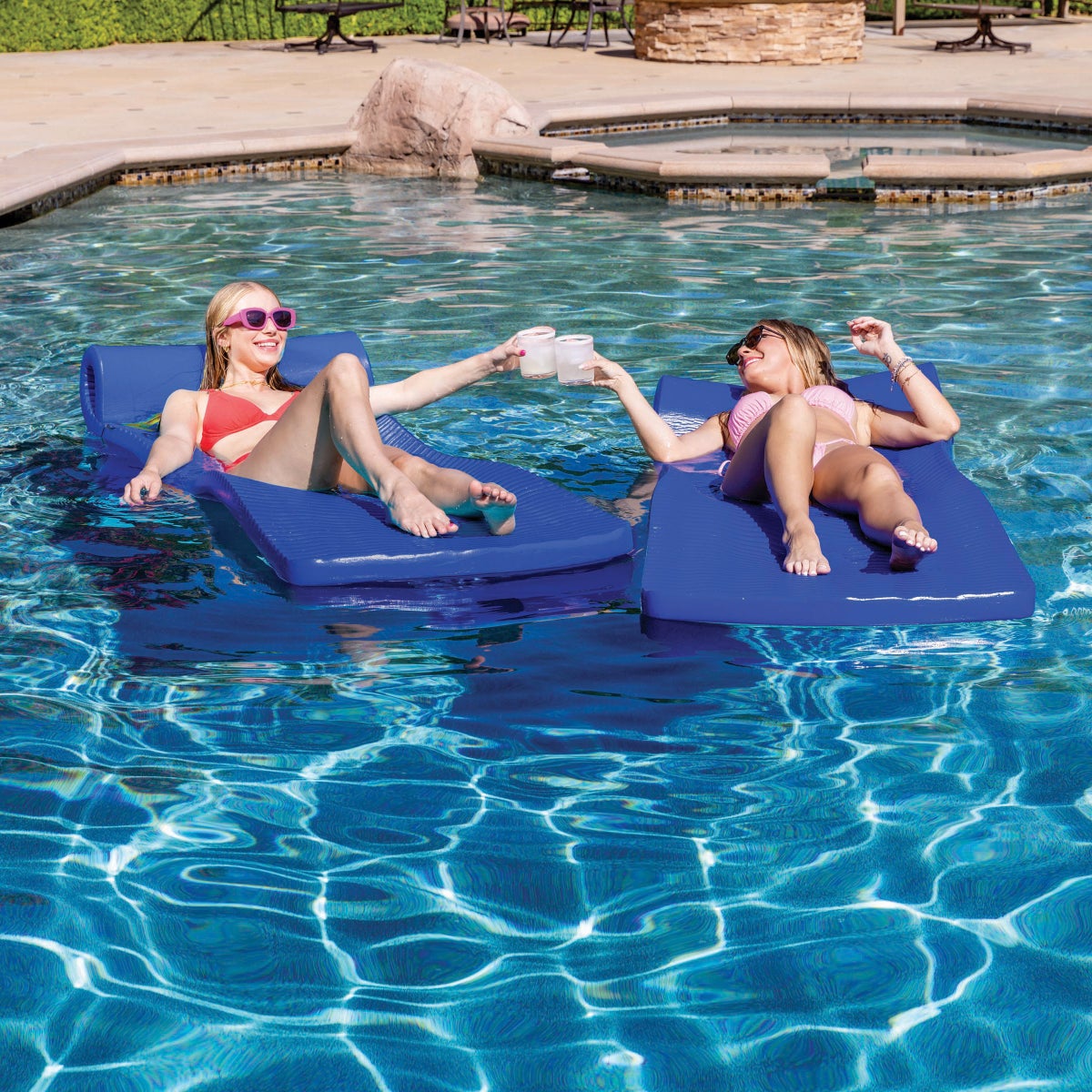 NEW - Fluid Aquatics Dipping Pool Float - Retail $100