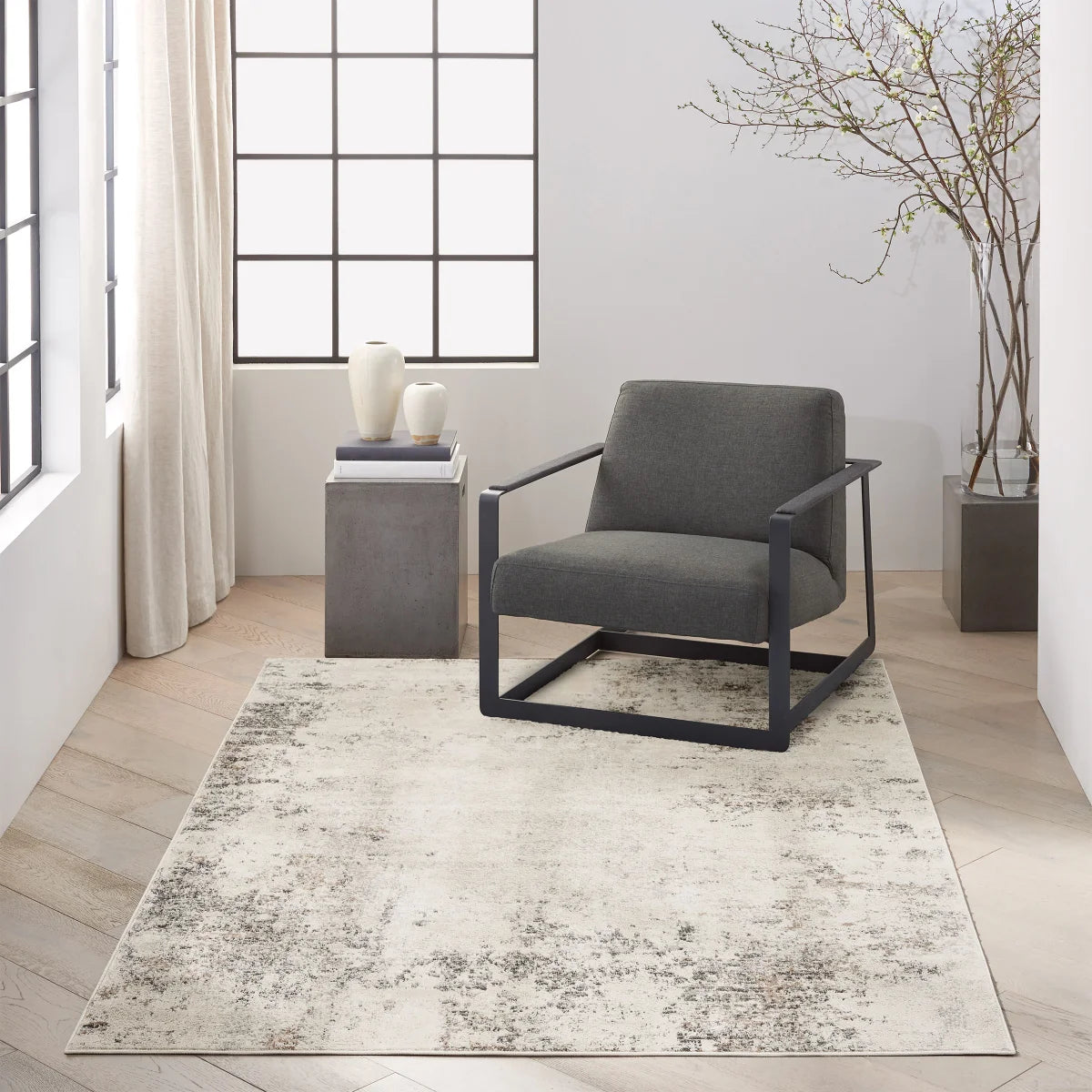NEW - Calvin Klein Luminosity Ivory Gray Area Rug, 5ft 3in x 7ft3in - Retail $159