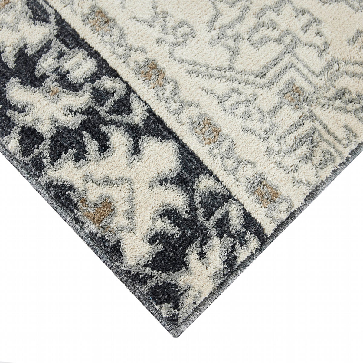 Everest Runner, 2' 6" x 8'