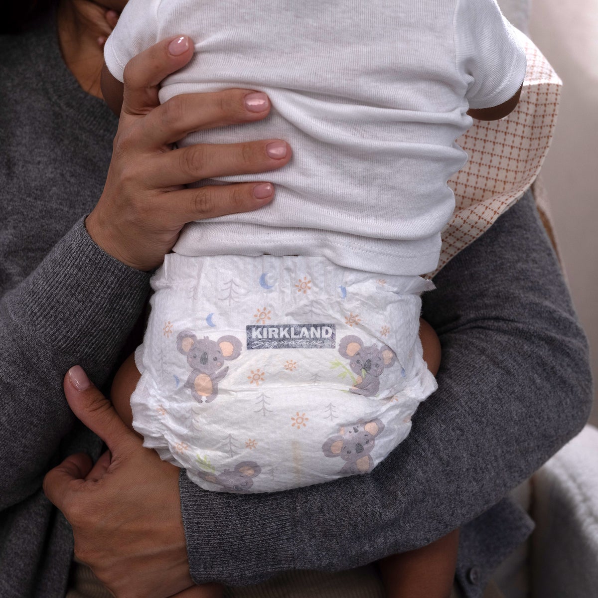NEW - Kirkland Signature Diaper Size 2, 112-count