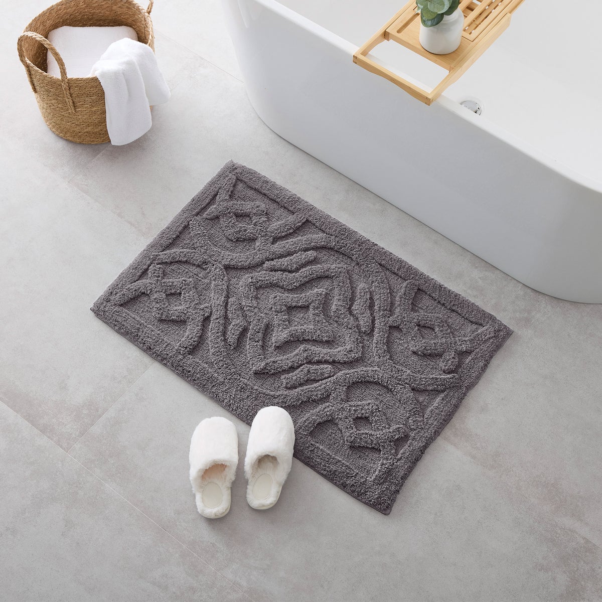 WelHome 100% Cotton Tufted Bath Rug
