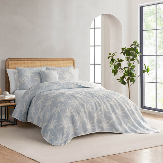 West Park Palm Tree 4-piece Quilt Set