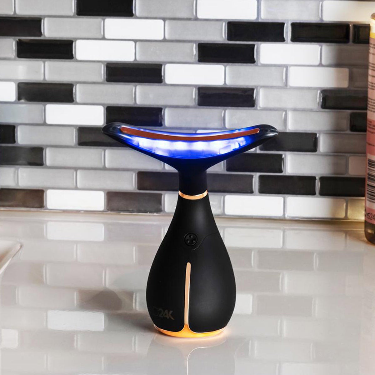 GLO24k Skin Rejuvenation Device for Face & Neck + 1.7 fl oz Conductive Hydra Gel