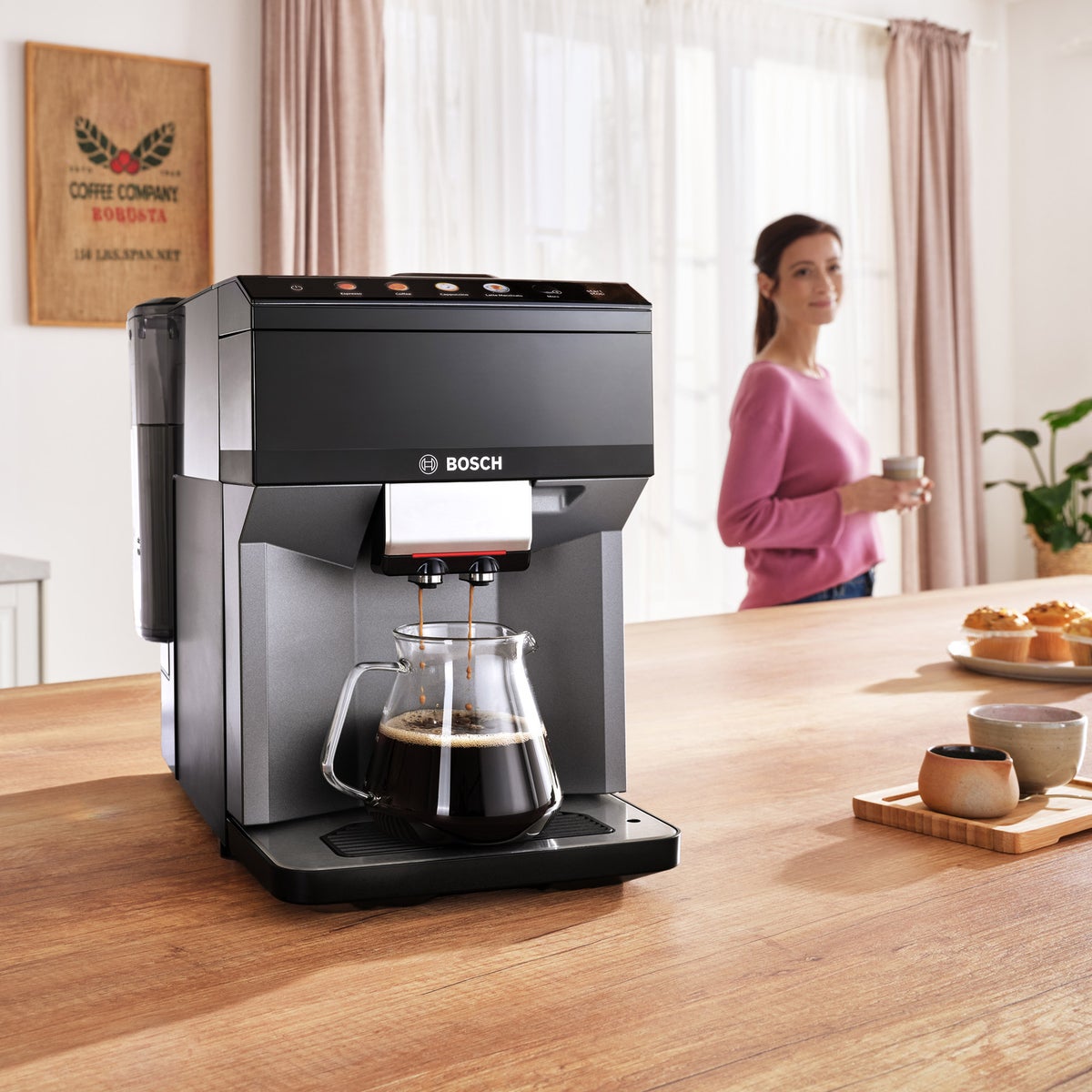 NEW - Bosch 500 Series Fully Automatic Espresso and Coffee Machine, Dark Silver