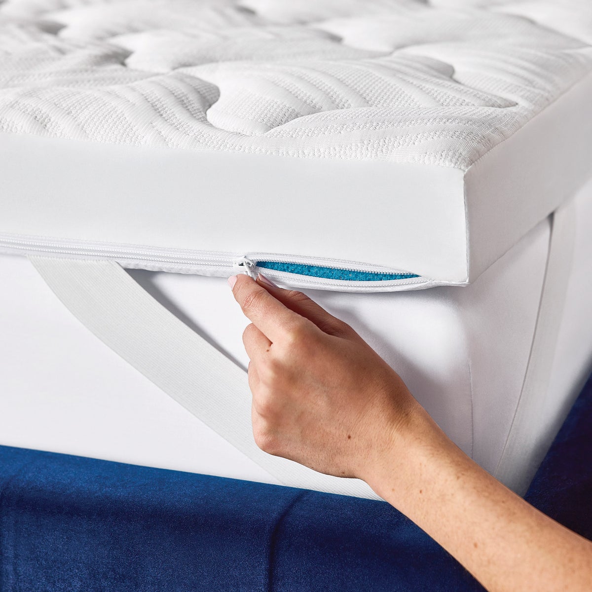Twin - Novaform ComfortGrande Plus Advanced Gel Memory Foam Mattress Topper - Retail $135