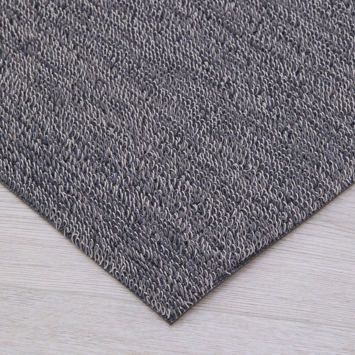 Chilewich Indoor/Outdoor Shag Mat Runner, 2' x 6'