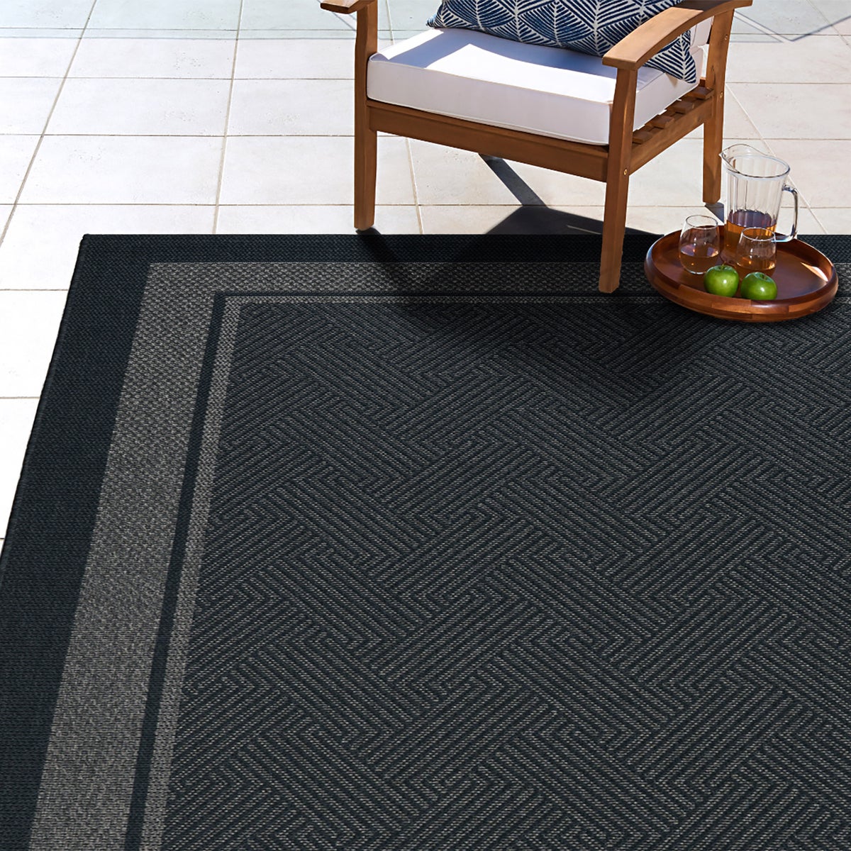 Ravenna Indoor/Outdoor Rug, Geo Border Charcoal, Rug Size: 6 ft. 6 in. x 9 ft. 6 in.