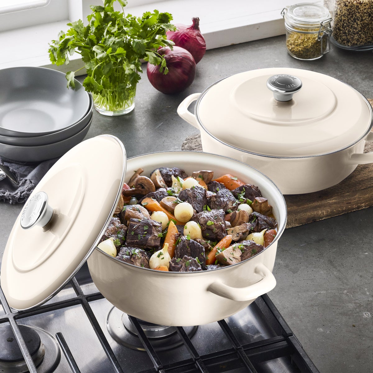 Merten & Storck 5.3-Quart Dutch Oven with Lid, 3.7-Quart Braiser with Lid, 2-pack