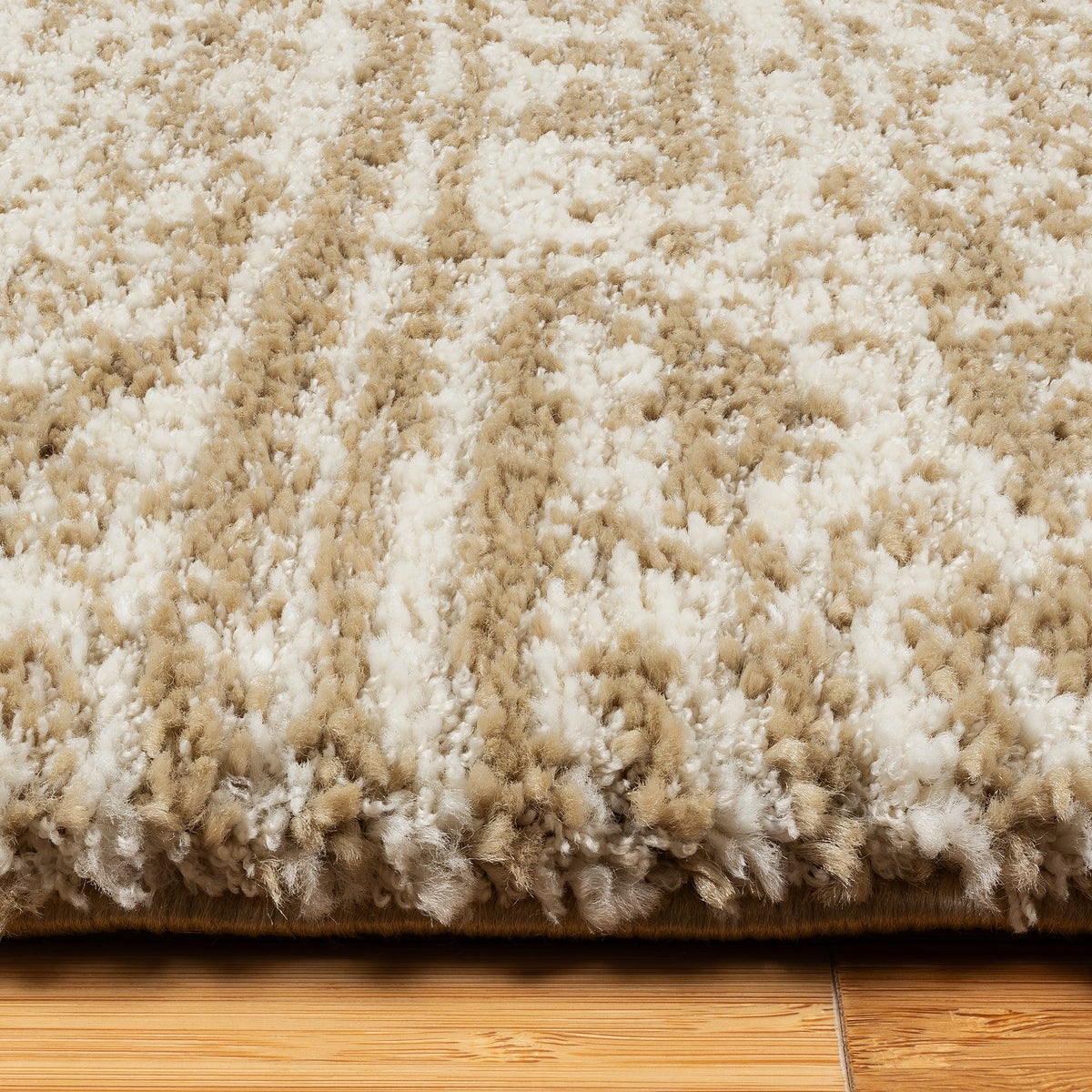 Foxwood Cozy Area Rug Collection, Alva Beige, Rug Size: 5 ft. 3 in. by 7 ft.