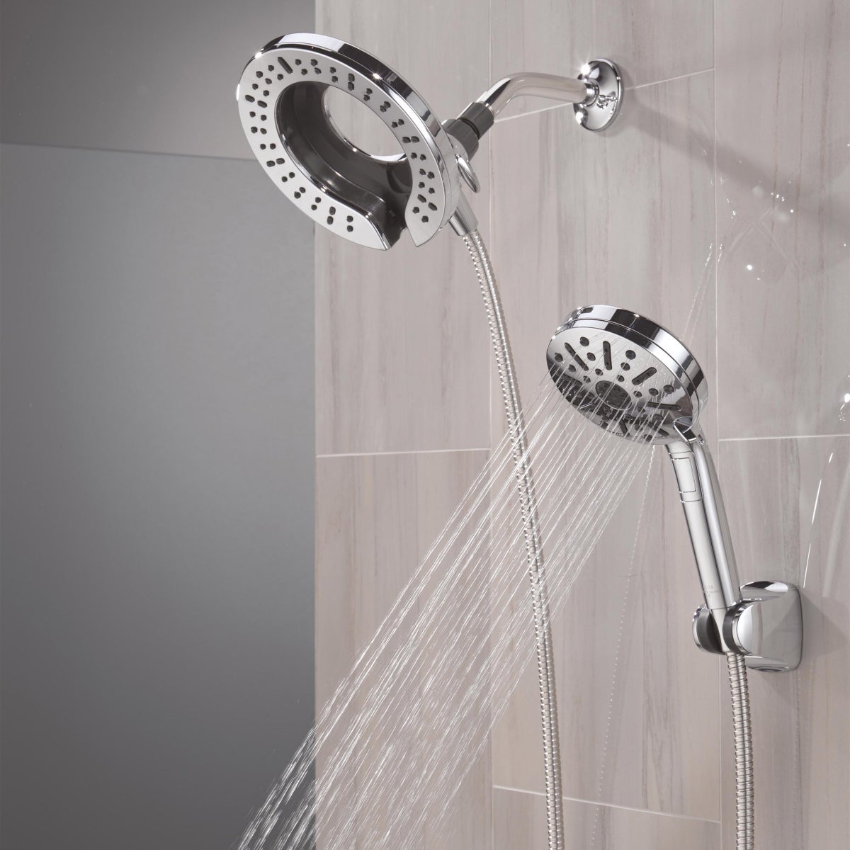 NEW - Delta 6-setting In2ition Hand Shower With ProClean, Chrome