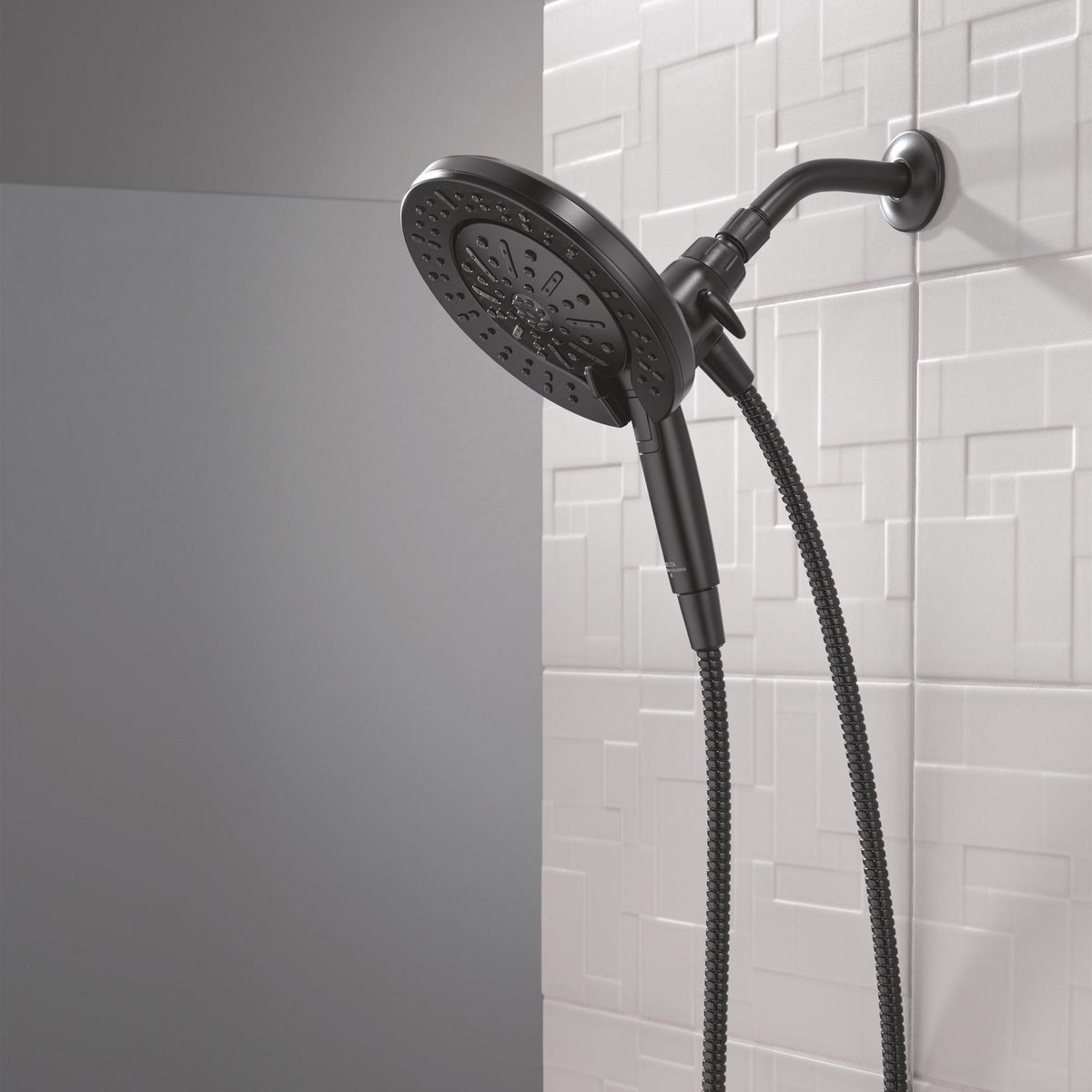 Delta 6-Black setting In2ition Hand Shower With ProClean