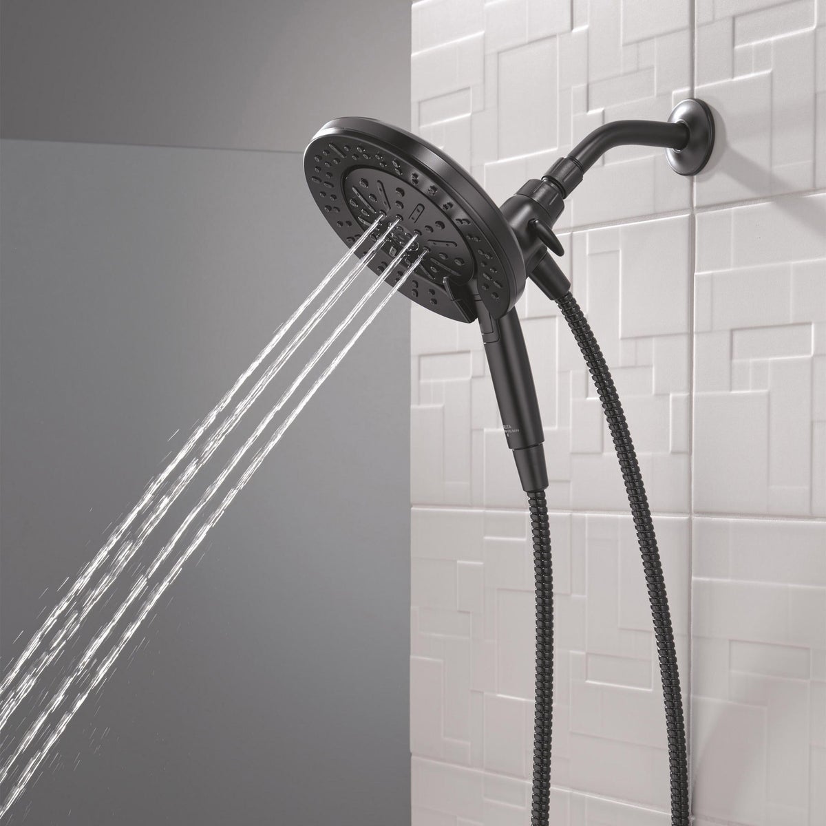 Delta 6-Black setting In2ition Hand Shower With ProClean