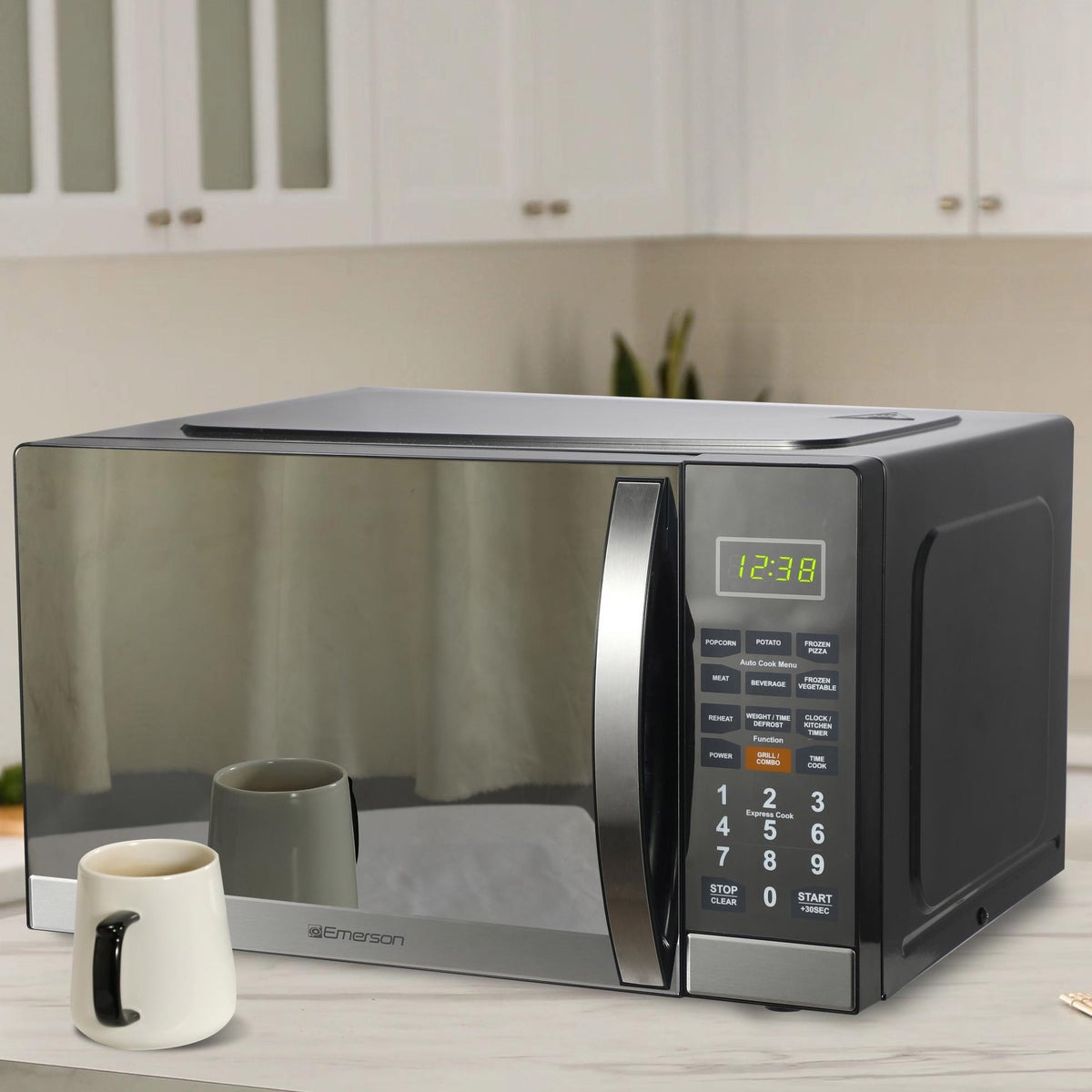 NEW - Emerson 1.1 CF, 1100W, Stainless Steel, Mirror Finish, Microwave Oven With Grill