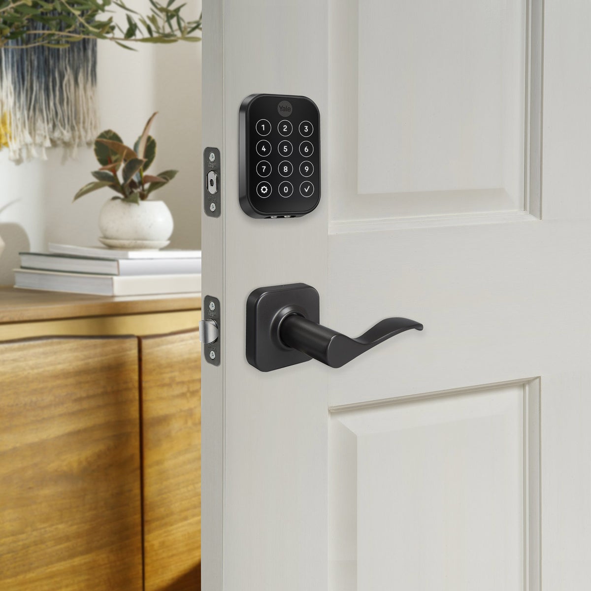 NEW - Yale Assure Lock 2 Plus DoorSense and Wi-Fi Module