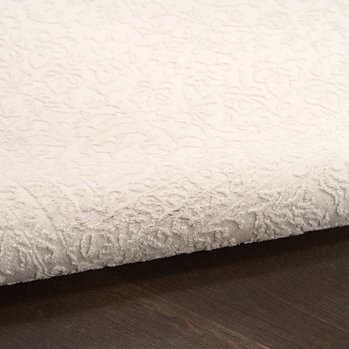 Nourison Arctic Area Rug Collection, Noelle, 2ft 3in. x 7 ft 6in.