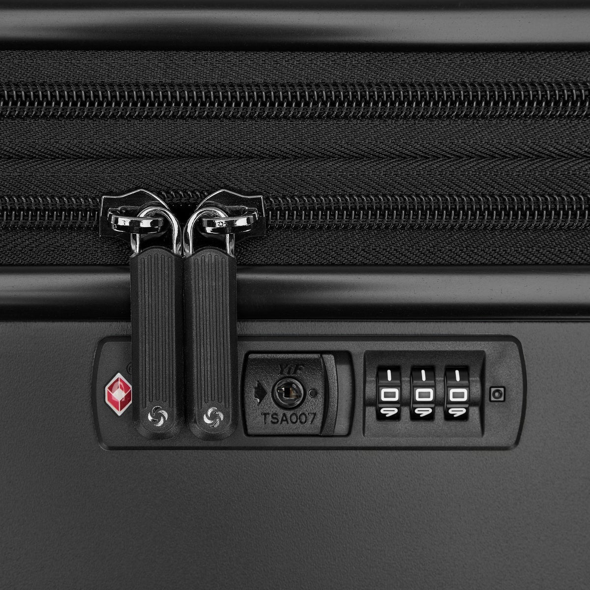 NEW- Samsonite Precision DLX 2-piece Hardside Expandable Spinner Luggage Set