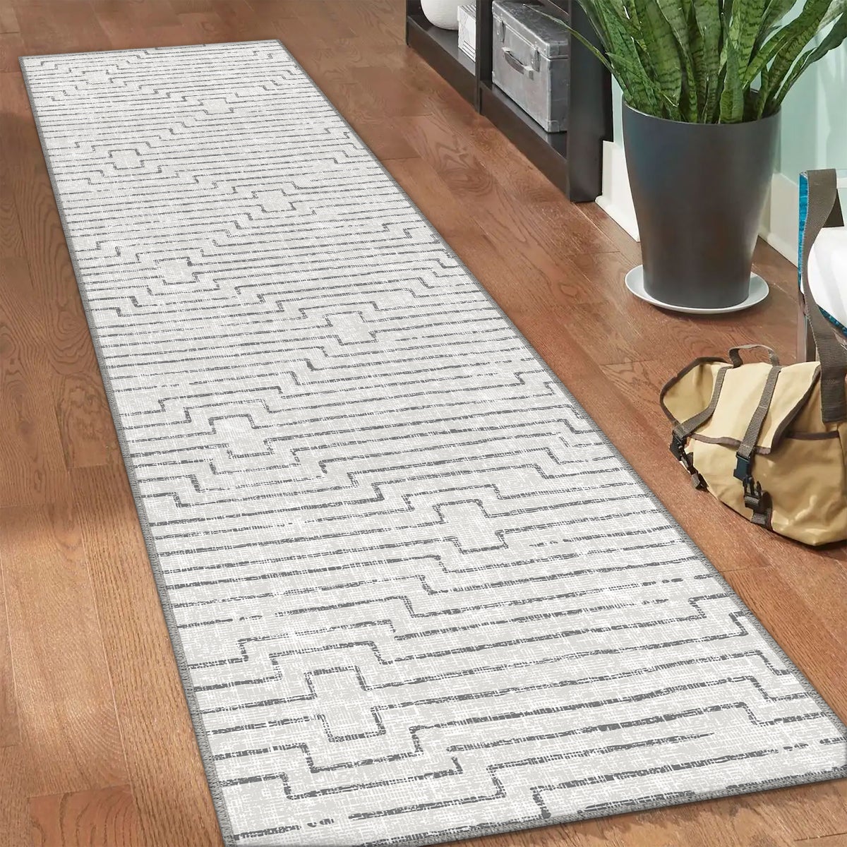 Apache Chenille Runner Rug, Modern Gray, 2' x 8'