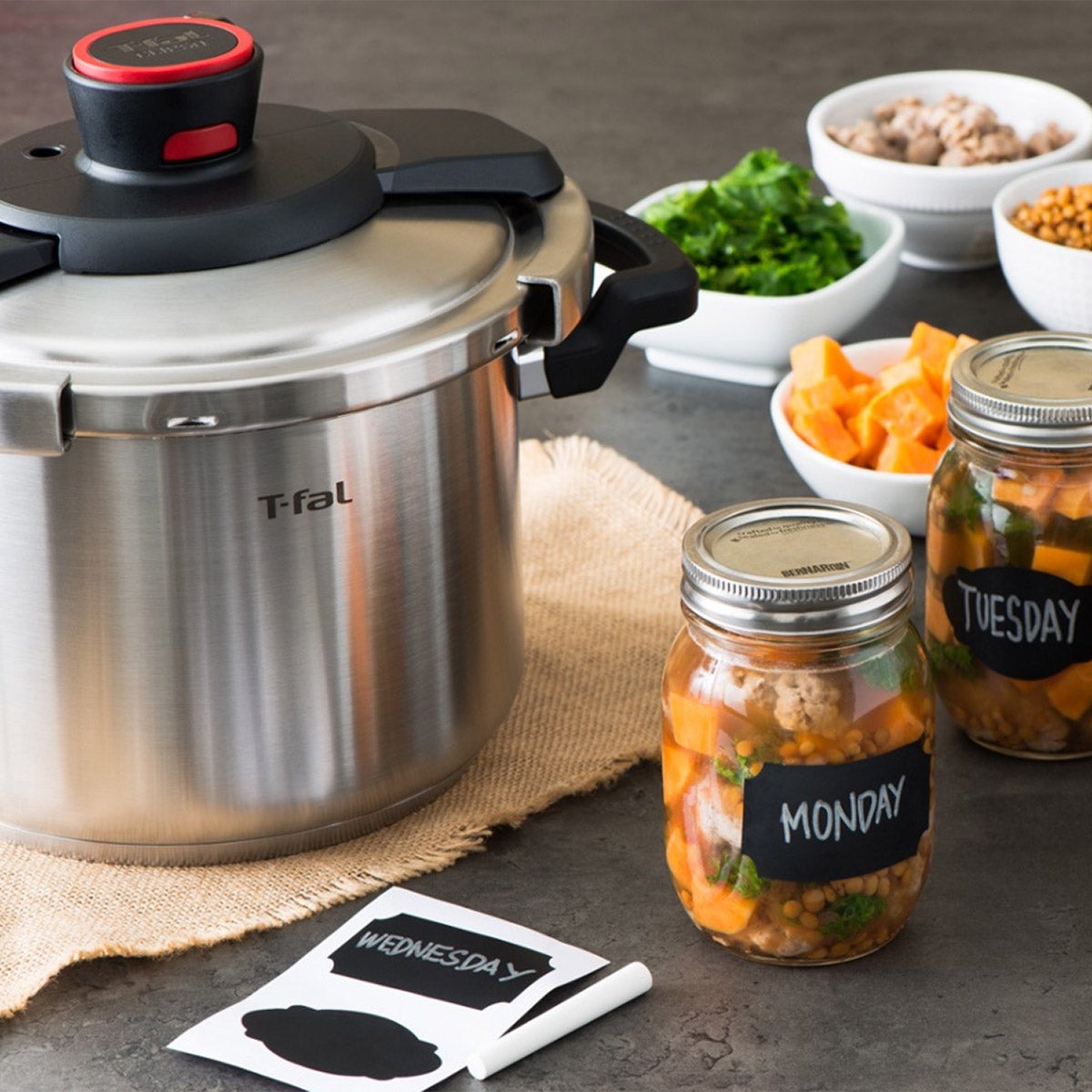 T-fal Clipso 8-quart Stainless Steel Stovetop Pressure Cooker