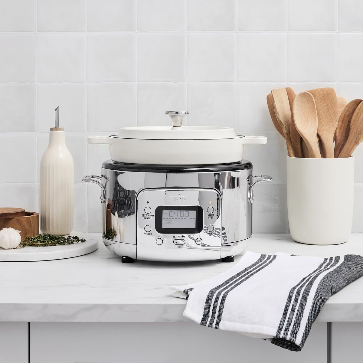 NEW - All-Clad 6-in-1 Digital Slow Cooker with Cast Iron Pot, 5 Quart