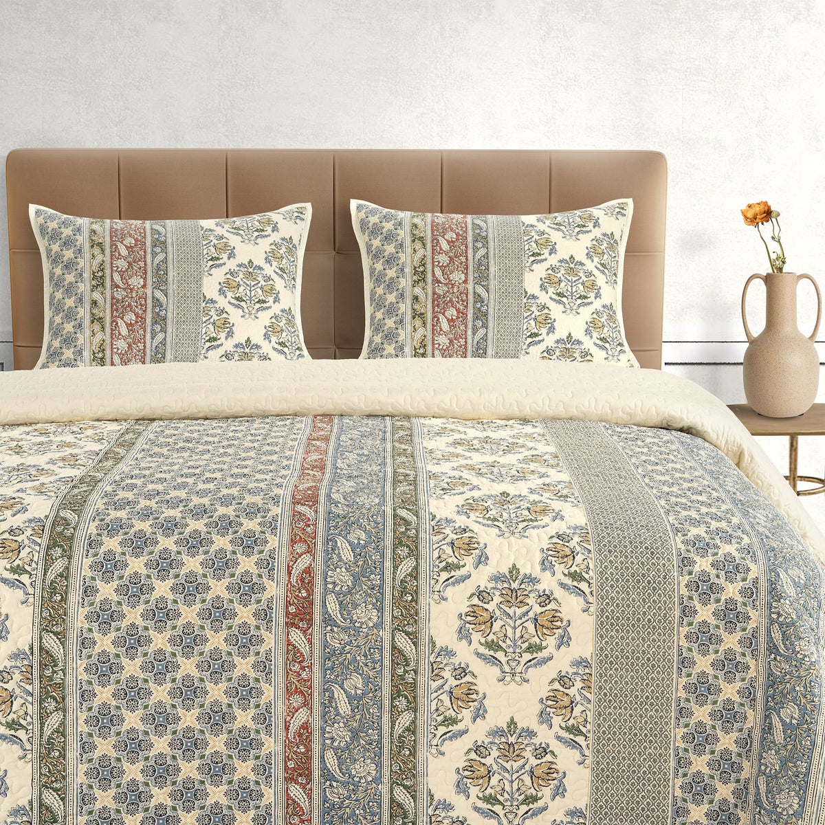 The Linen Closet Mahalia 3-piece Quilt Set, (FULL/QUEEN)