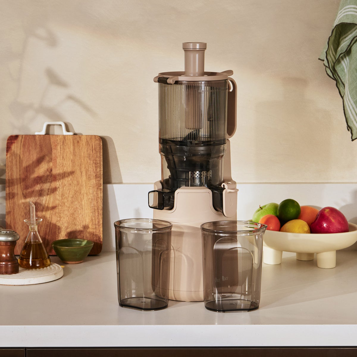 NEW - Our Place Cold Press Batch Juicer