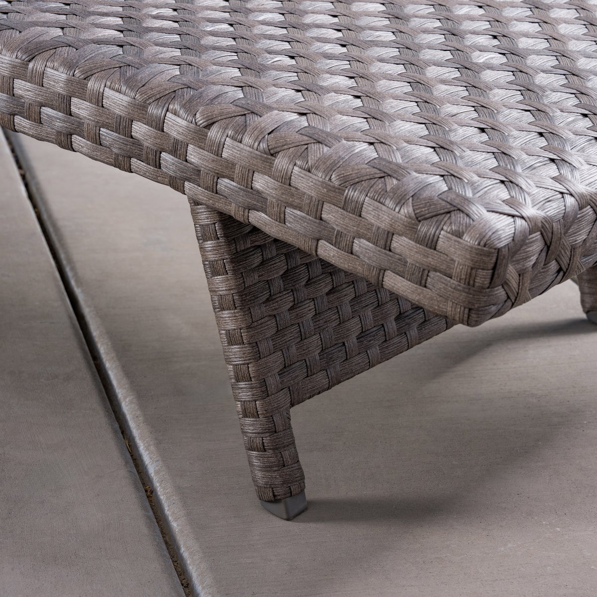SunVilla Julia Woven Chaise Lounge