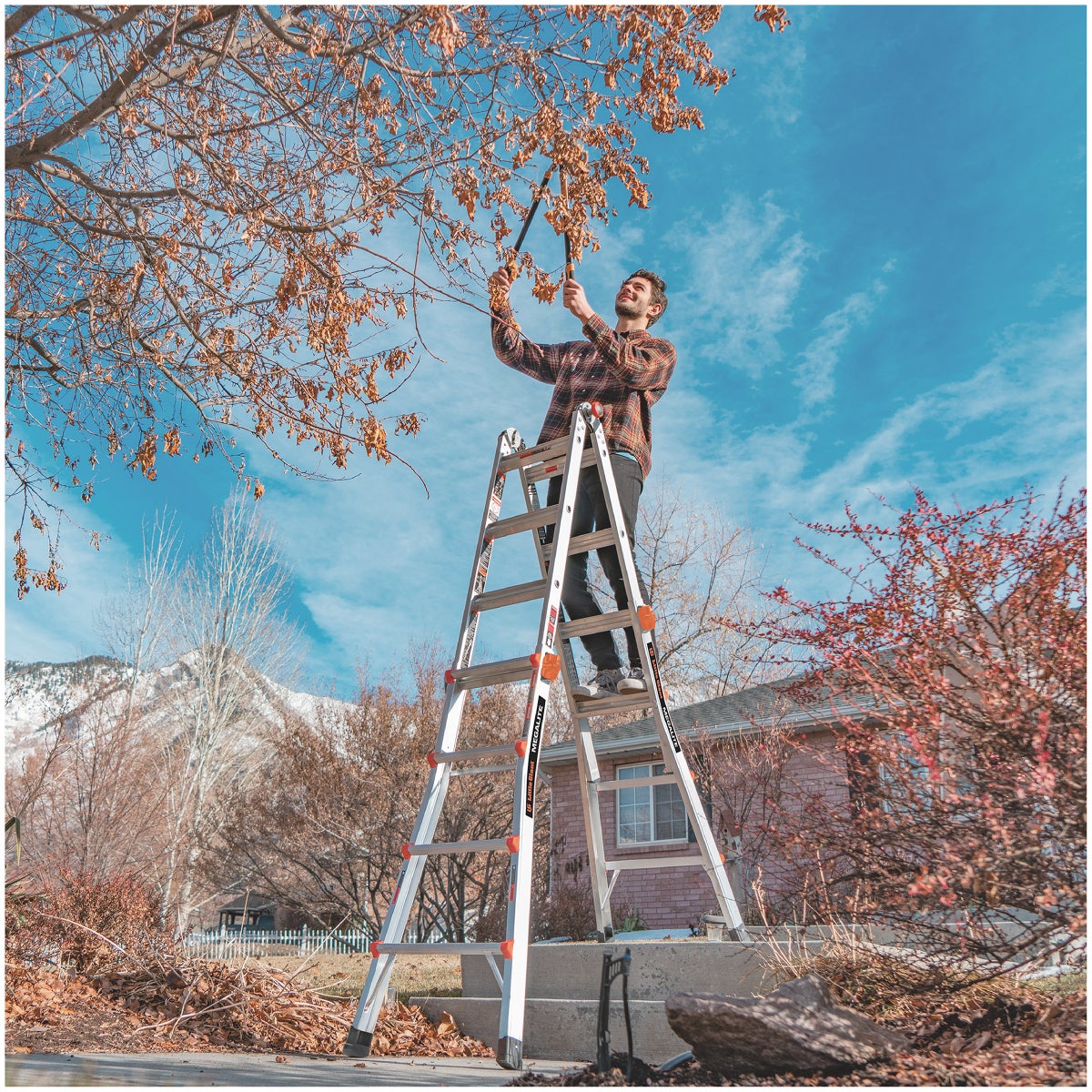 Little Giant Ladders Megalite M18 Telescoping Multi-position Ladder with Ladder Rack
