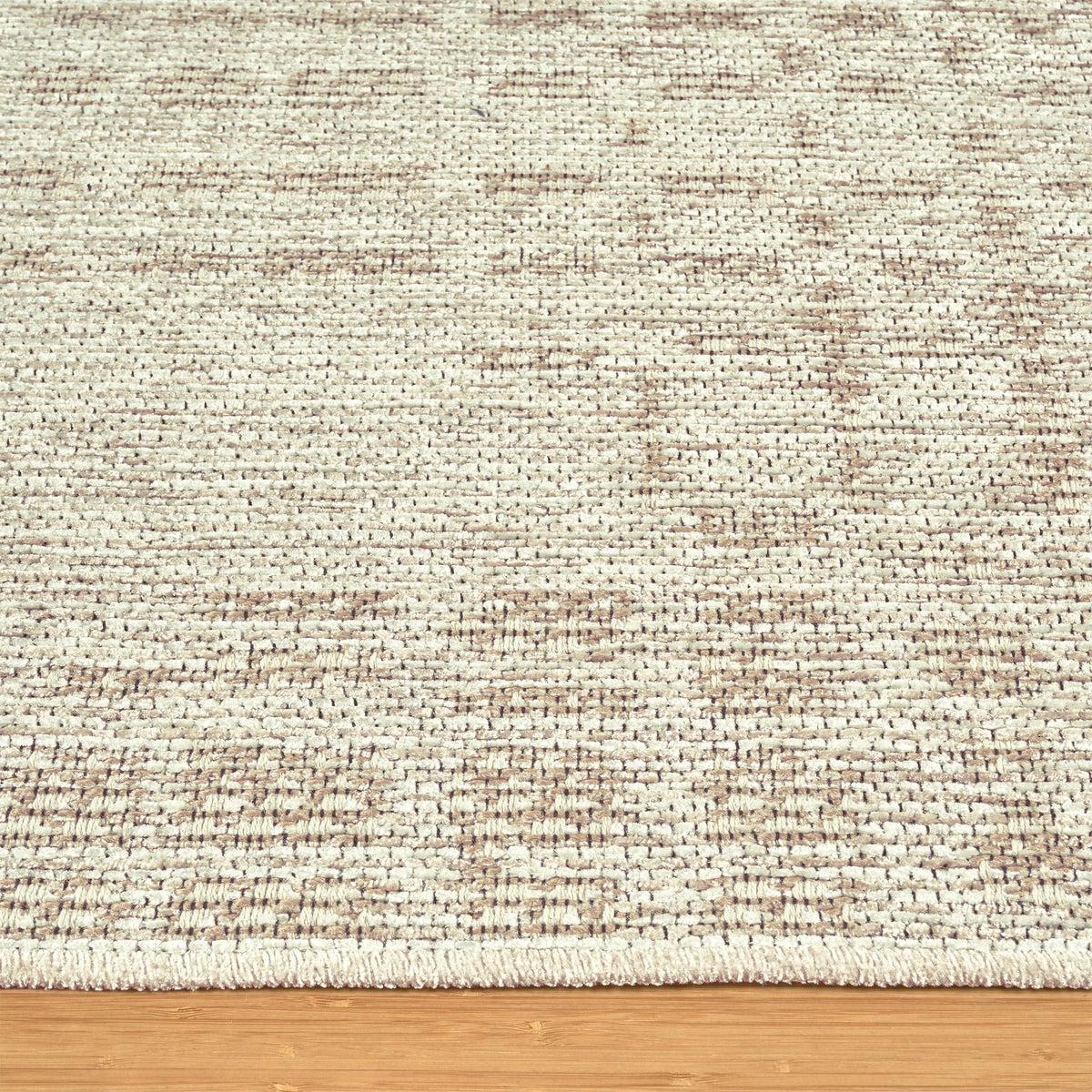 Avante Area Rug, Caseus Ivory, 5' x 7'