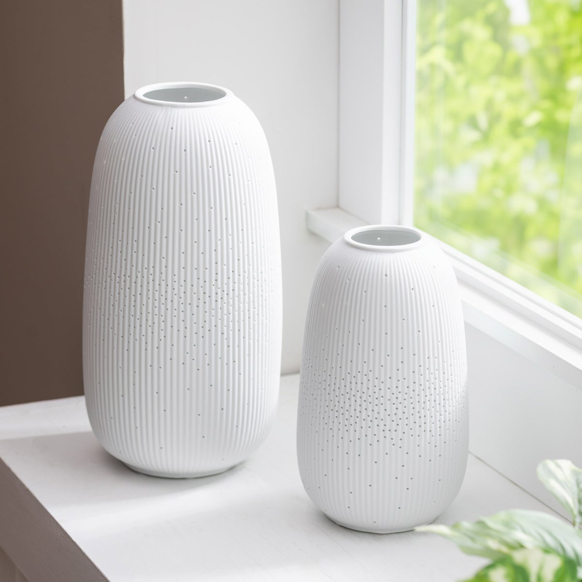 Evergreen LED Porcelain Lantern, Set of 2