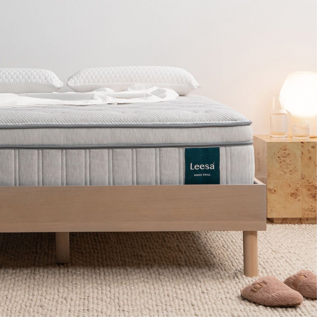 Leesa Oasis Chill 13.5" Euro Top Medium Firm Hybrid Mattress