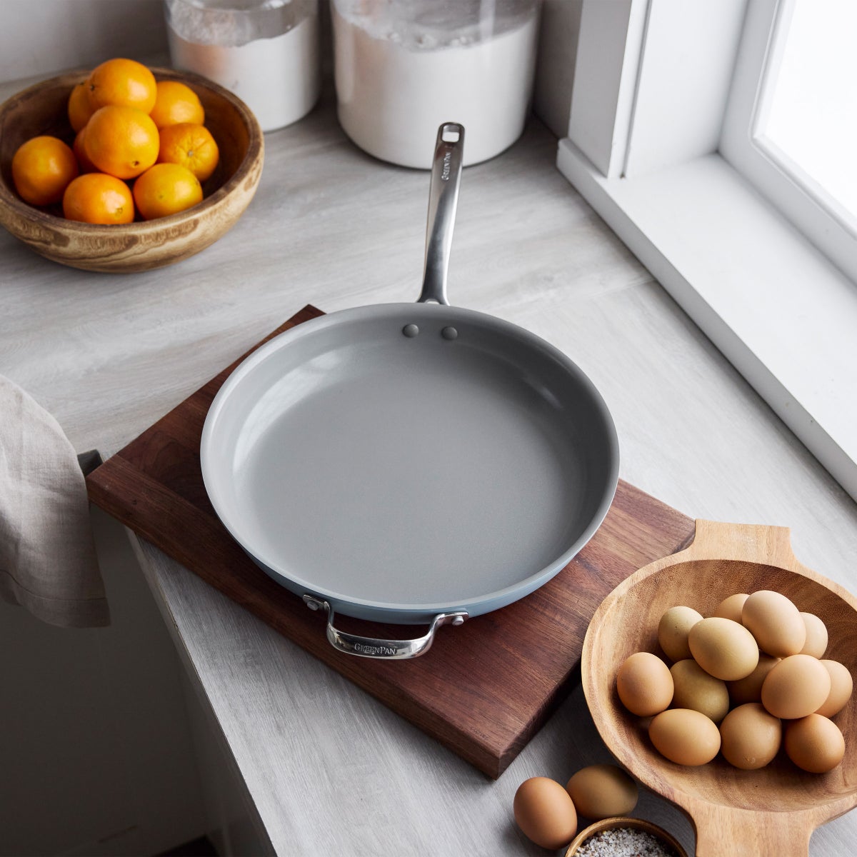 GreenPan The Big Fry 14” Pan with Helper Handle